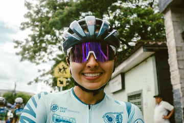 Team BACX rider wearing Arias Galibaix sunglasses at Vuelta Colombia Femenina 2026